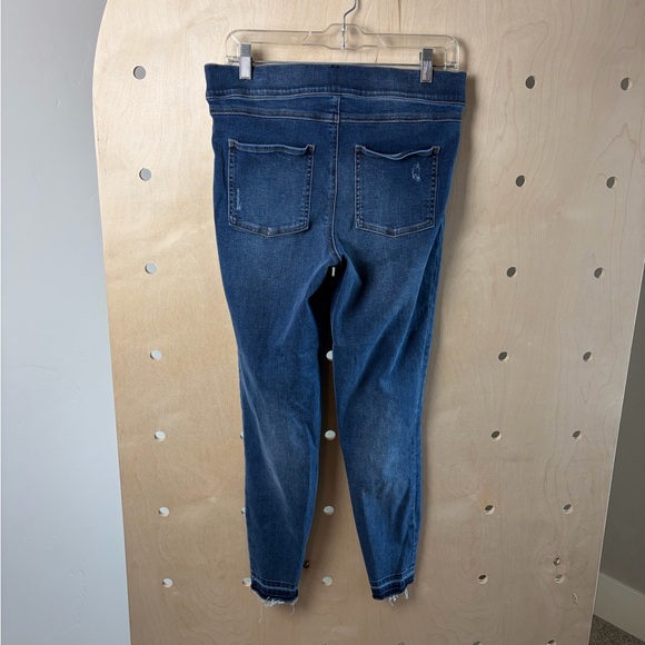 Spanx Distressed Skinny Jeans #20203R Women’s Size Large - Picture 7 of 10